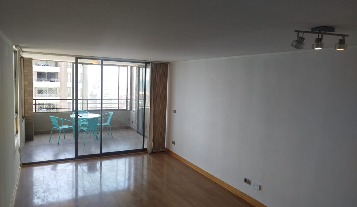 f8a2b853-e228-4f04-9cff-a334080ab673