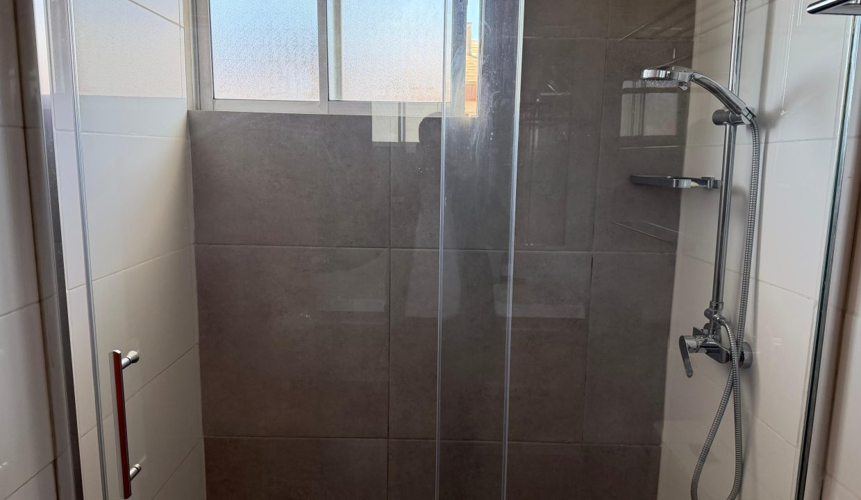 9aeb37b9-41c4-4122-b1b2-0c3873737b46