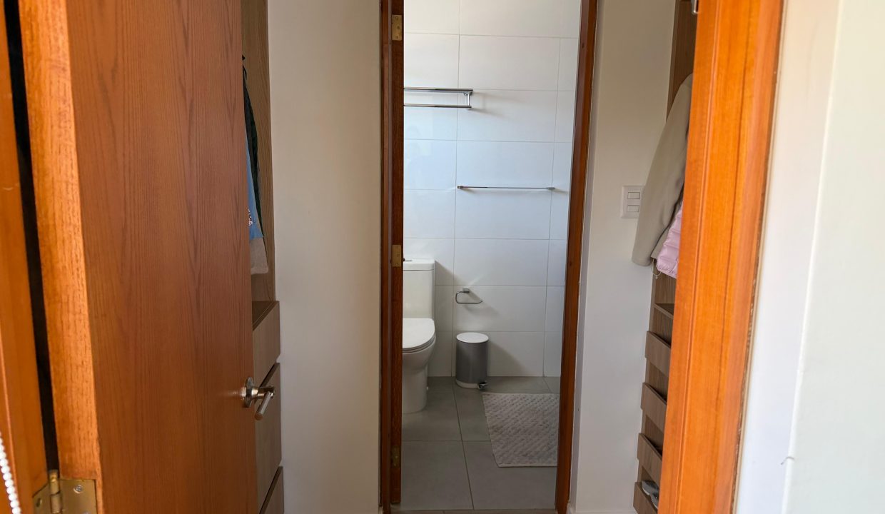 bc20fb1c-a1e6-43ad-b9d3-649052c2892b